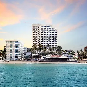 The At 5* Mazatlán