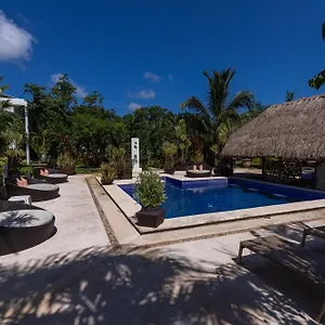 3* Hotel Tsaakik Jungle &