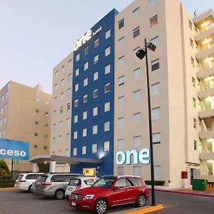 One Plaza Galerias 3* Querétaro